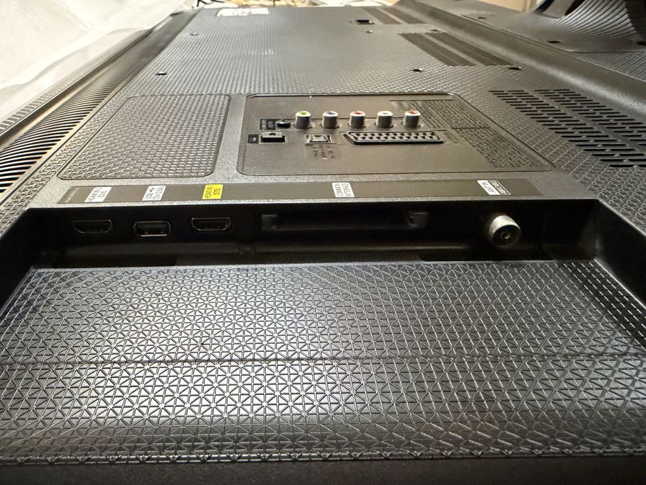 Samsung 40 инча LED