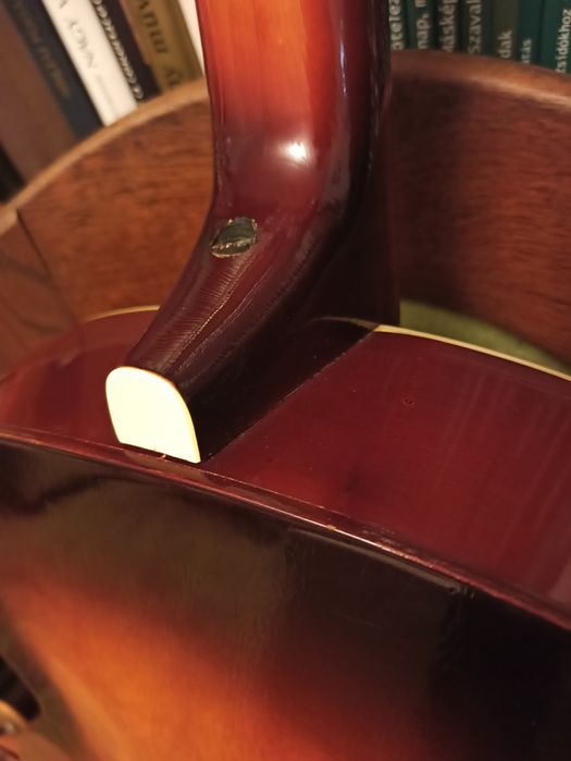 Chitara hollow body archtop jazz Framus Capri