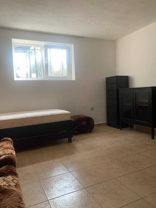 Дава се под наем Етаж от къща в София, Орландовци - 70 кв.м за 357 € - Снимка #1