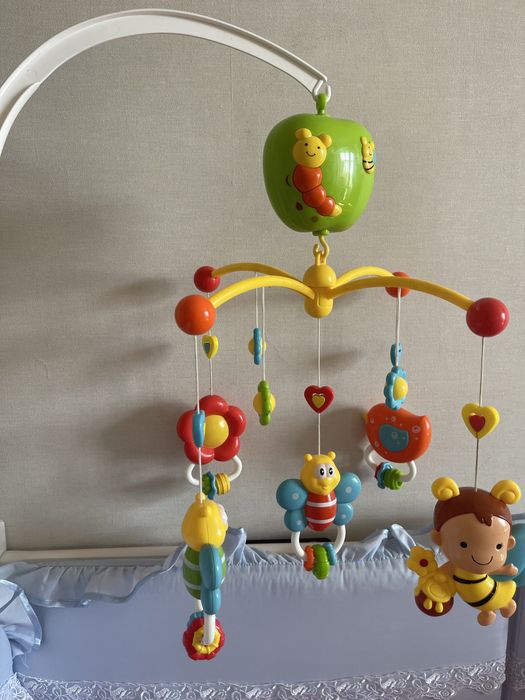 Продам мобиль для кровати