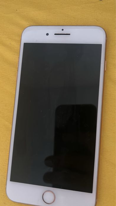 vand iphone 8 plus