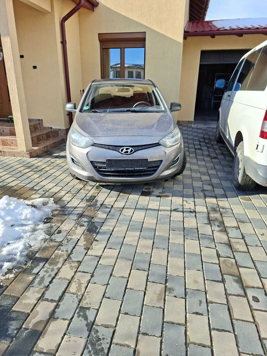 Vand hyundai i20 2013