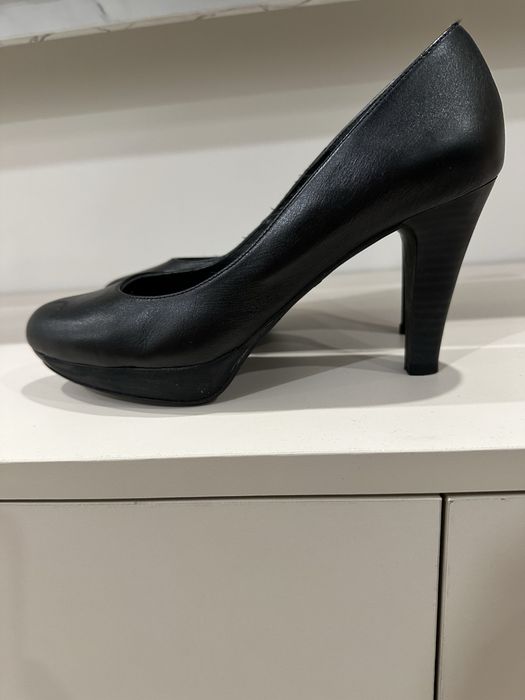 Обувки с ток от естествена кожа Patricia Miller