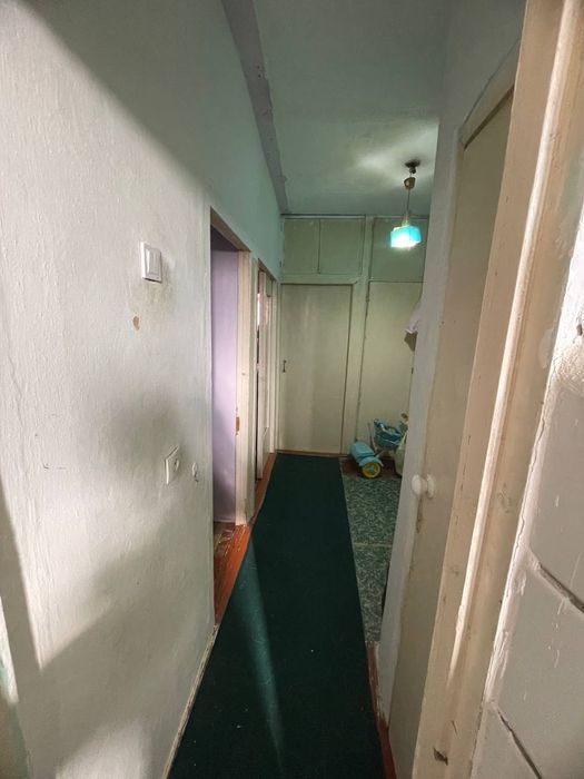 Продаётся Квартира 2х ком 2 этаж, в Янгиюле на Джуне