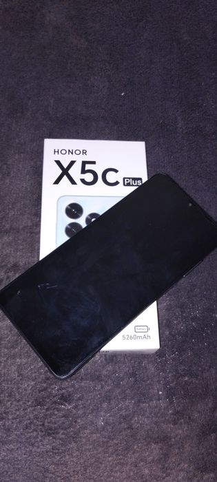 Vând Honor X5C PLUS