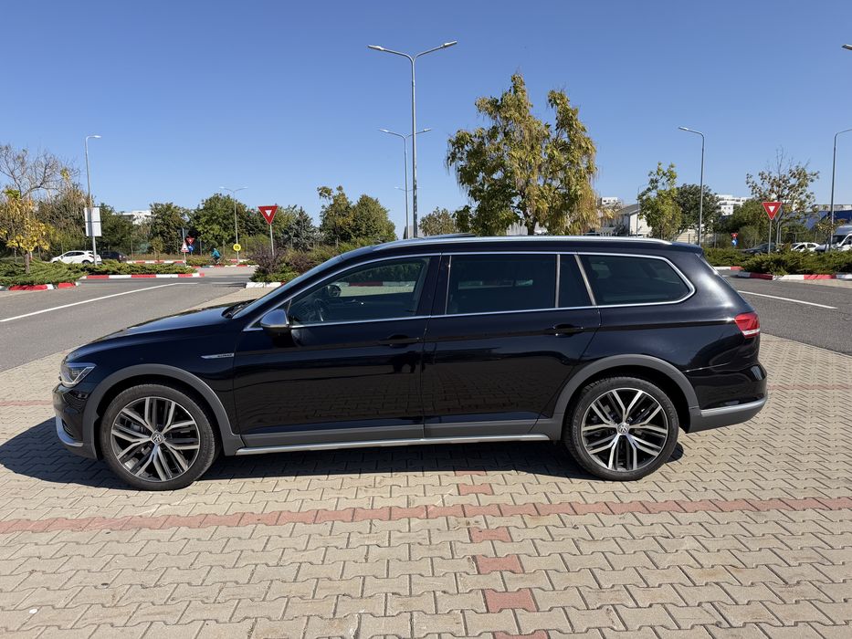 VOLKSWAGEN Passat Alltrack 2018 — imagine 5