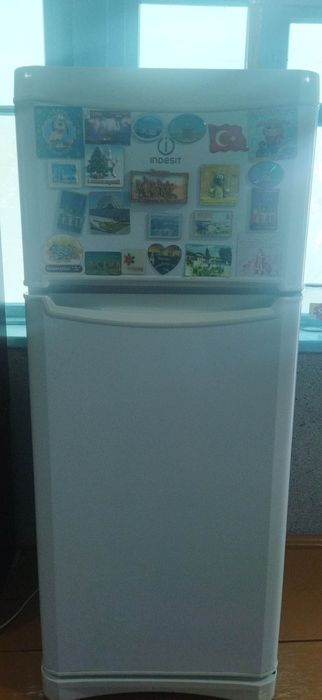 Холодильник индезит