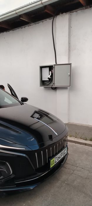 Установка зарядное устройство для Электромобилей.
7квт зарядка установ