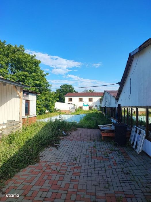 Vand teren comercial la E85 – Fostul Complex Roata Vietii.
