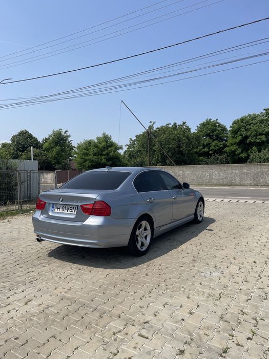 BMW Seria 3  E90 2011