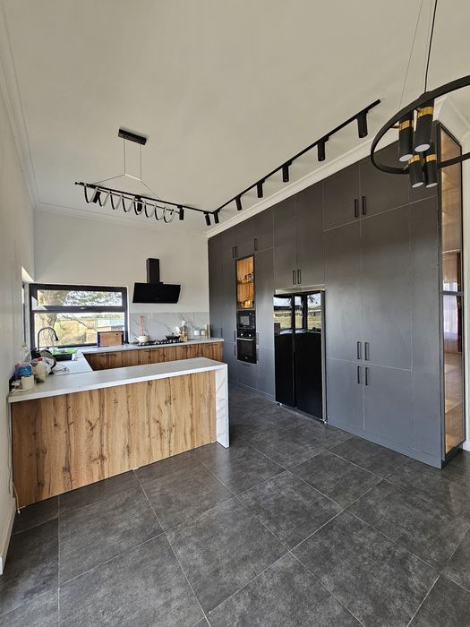 Aseke mebel instagram