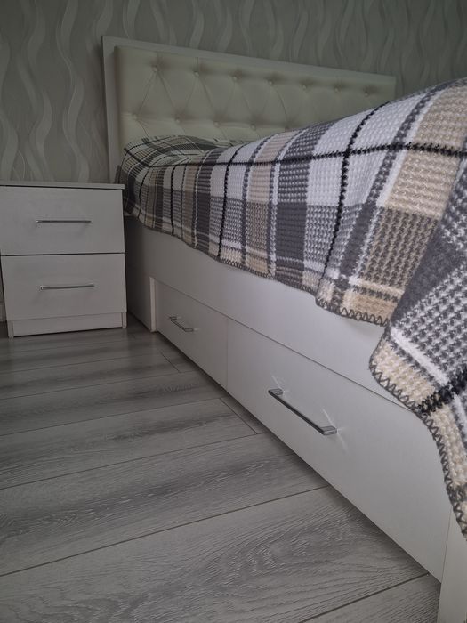Кровать 160× 180 двуспальная