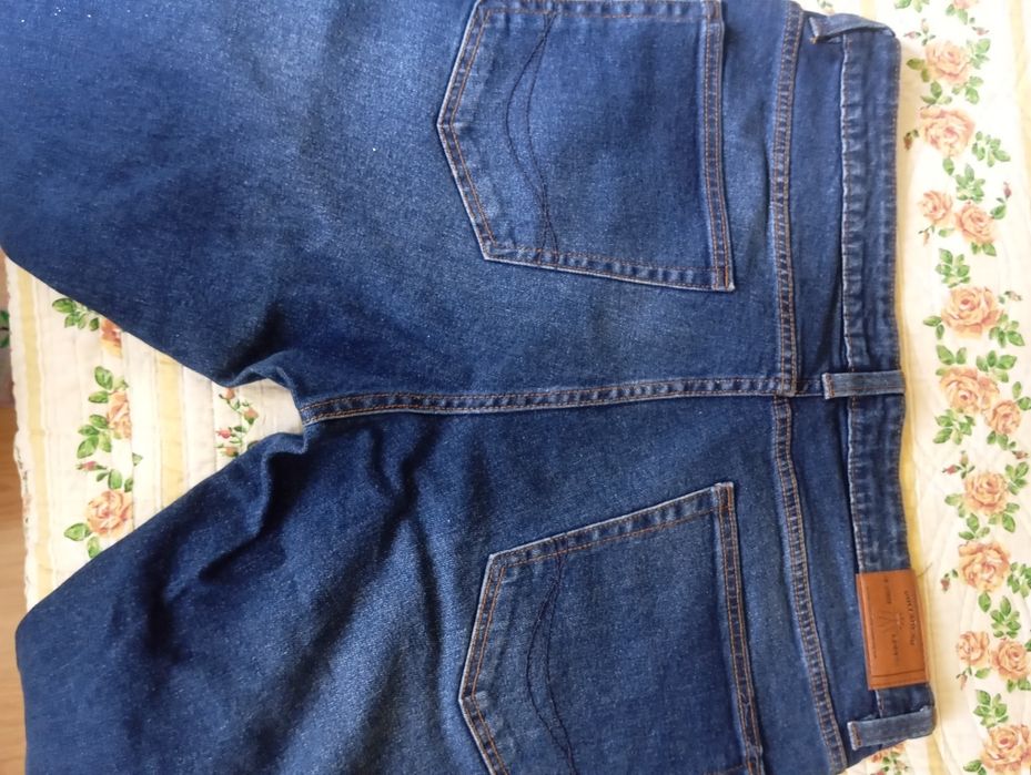 Джинсы фирмы,,ALKOTT" и,,PULL & BEA"-мужские осенне-зимний вариант.