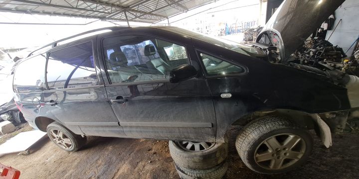 Bara fata Volkswagen VW Sharan prima generatie (facelift)