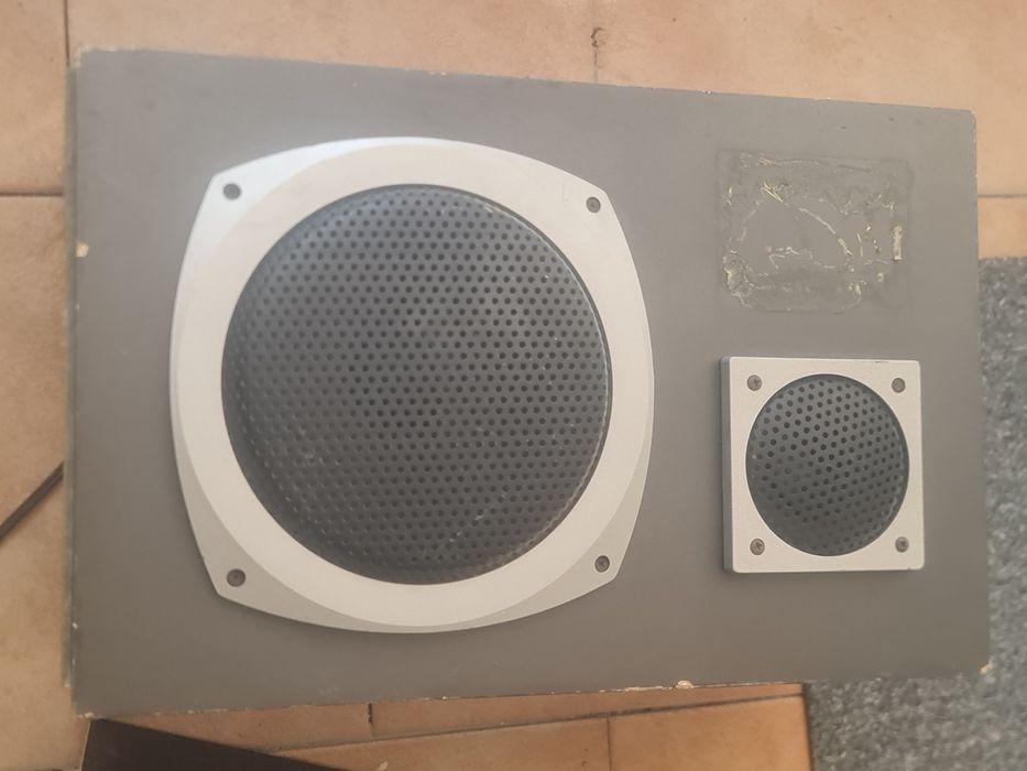 Vând boxe  500 50 w