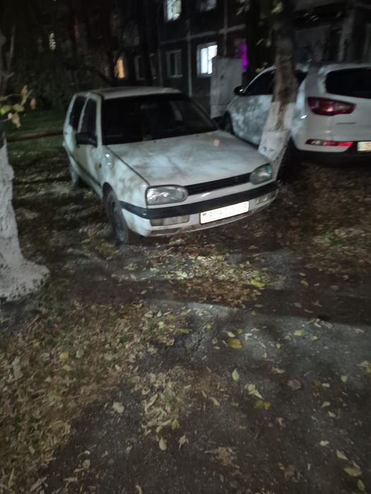 Продам гольф 3 .