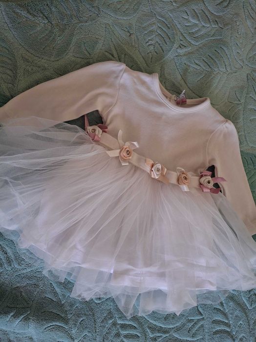 Детска бяла рокля