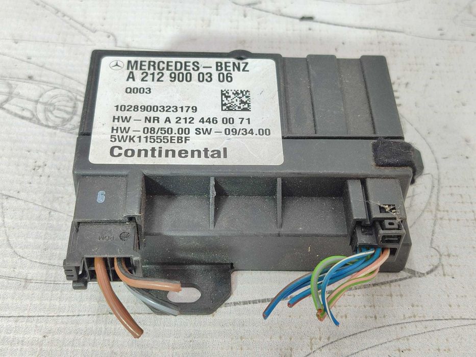 Modul comandă pompă combustibil Mercedes-Benz C W204 COD: A2129000306 2011 / [2007-2014] / (5G3)