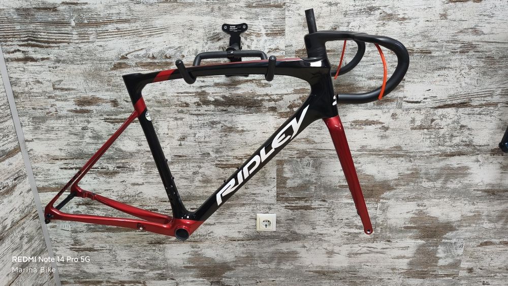 НОВА карбонова шосейна рамка Ridley Fenix SLiC Disc Forza Cirrus | M