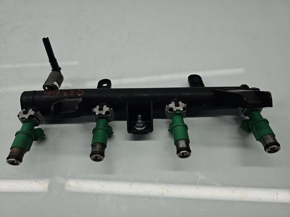 Rampa injectoare PEUGEOT 207 (WA) [Fabr 2006-2012] 9655833580 1.4 Benz