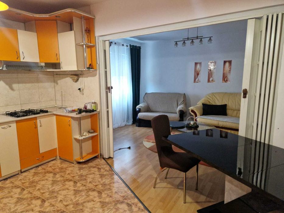 Dau in chirie apartament cu 2 camere in Alesd (complet mobilat si utilat)