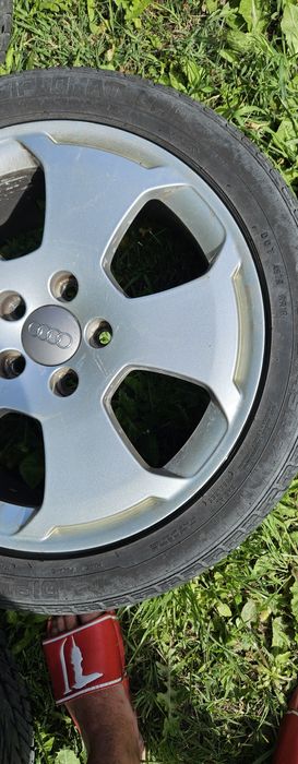 Джанти с летни гуми за Ауди