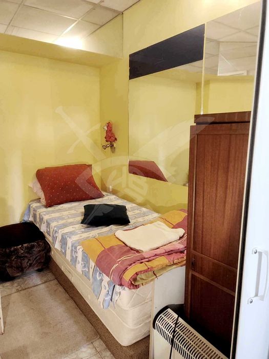 Дава се под наем Двустаен апартамент в Варна, Център - 40 кв.м за 225 € - Снимка #2