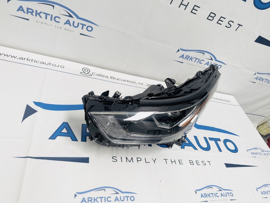 Far stanga led Toyota Highlander cod 10100-8A06K