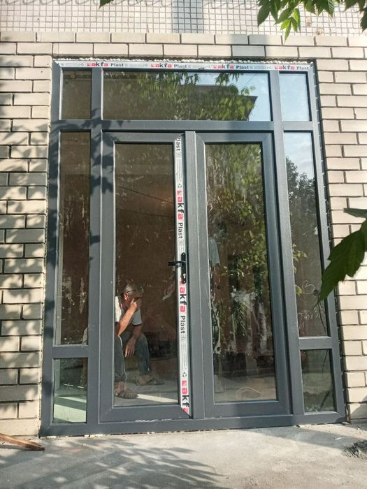 Sifatli AKFA PVH rom va eshiklar buyurtma olamiz 1 qol kvadratiga