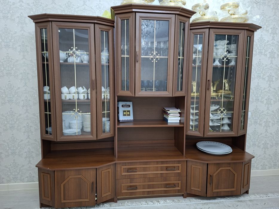 Сервант сатылады