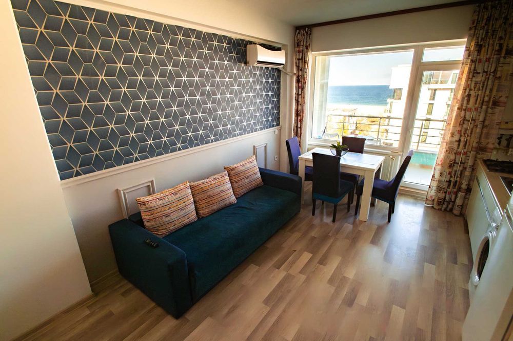 Apartament Summerland cu vedere la mare