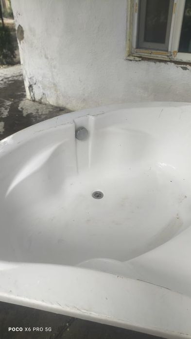 жакузи ак тусты 15к1