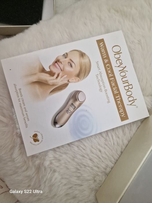 Aparat Terapie Facială Obey Your Body (Cald/Rece) - Pachet Complet cu Instrucțiuni