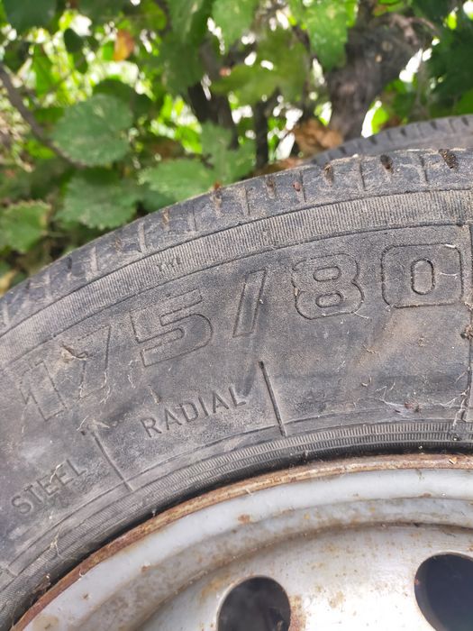 Колёса с диском на Ниву