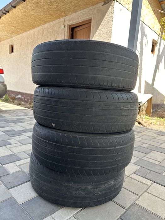 Шины 215х60х16 .