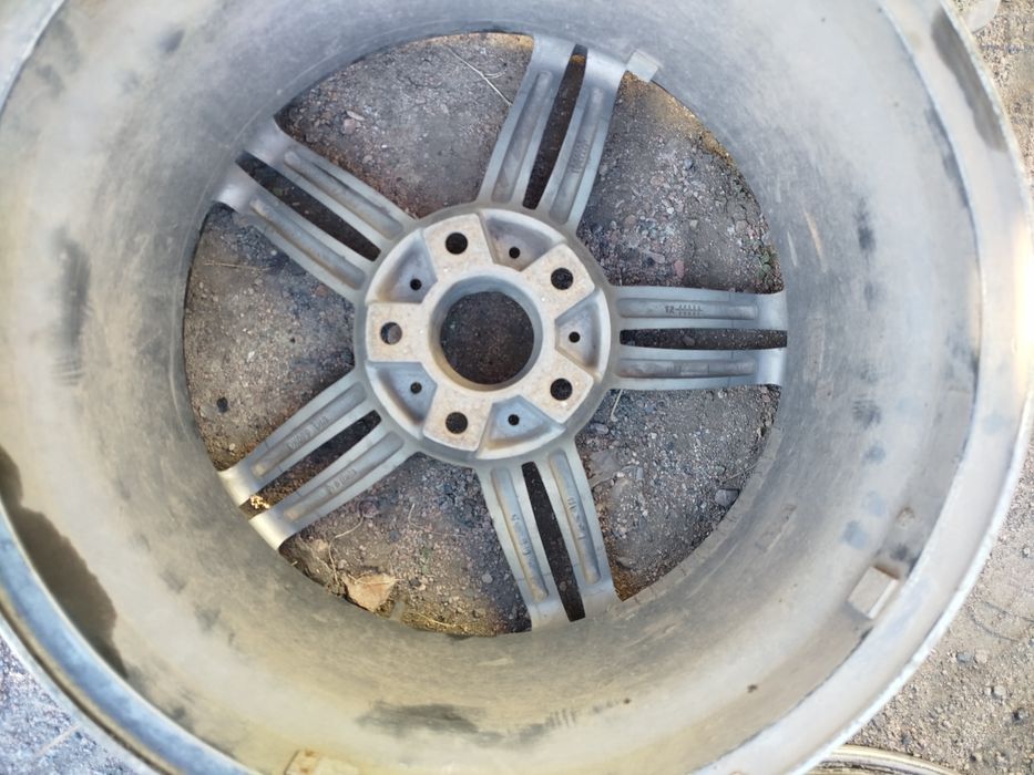 Диски для БМВ r18