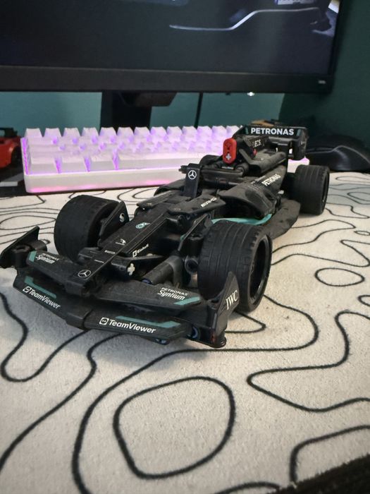 Лего колички за повече снимки ми пишети.