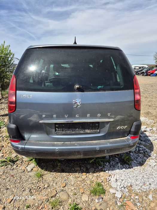 Dezmembram Peugeot 807  2.2 HDI cod motor 4HW