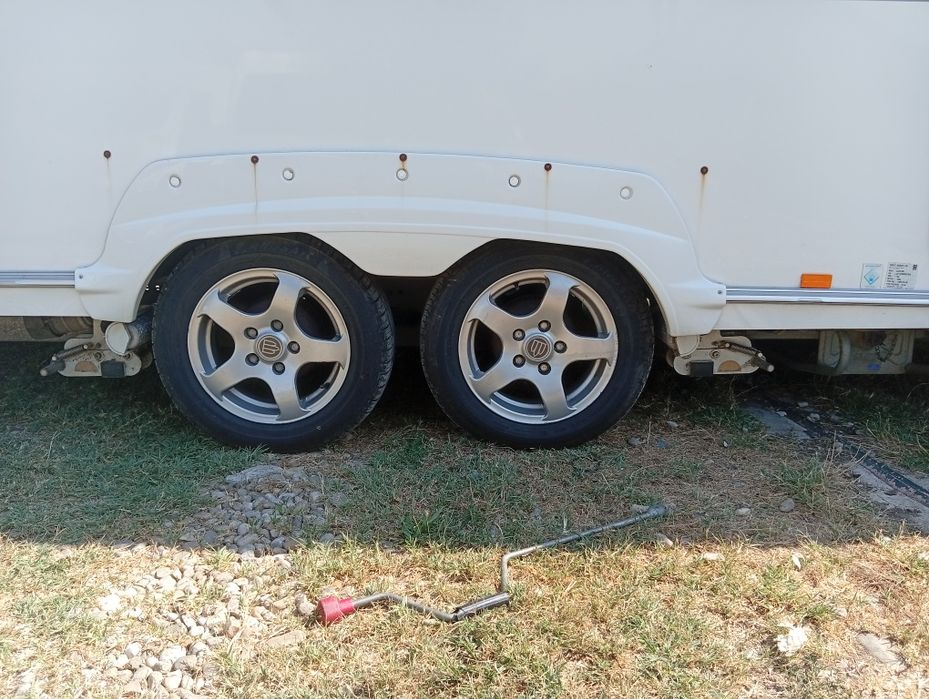 Rulota de vânzare diferite configurații de la 3500€