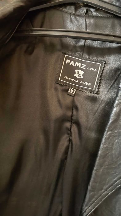 Дамско кожено сако черно