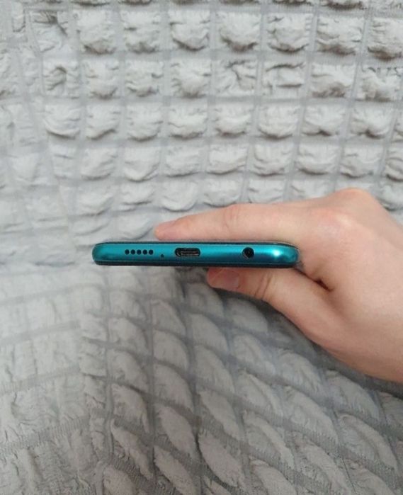 Srochna sotiladi Xiaomi Redmi Note 9 Pro 6/64Gb Orginal igravoy