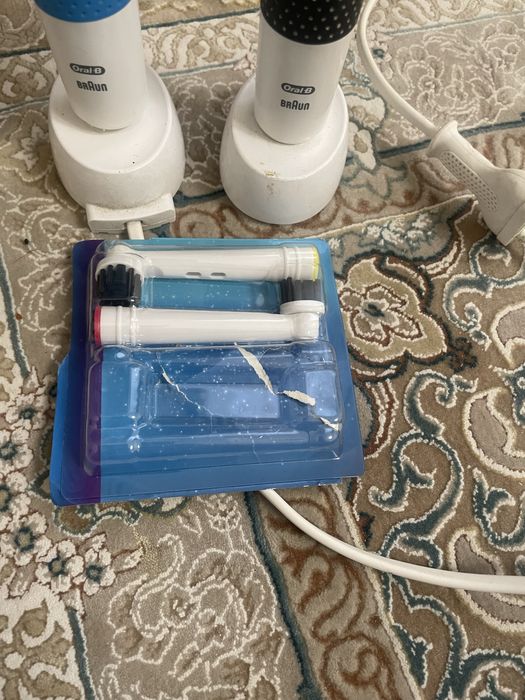 Продам электрмческие зубные щетки