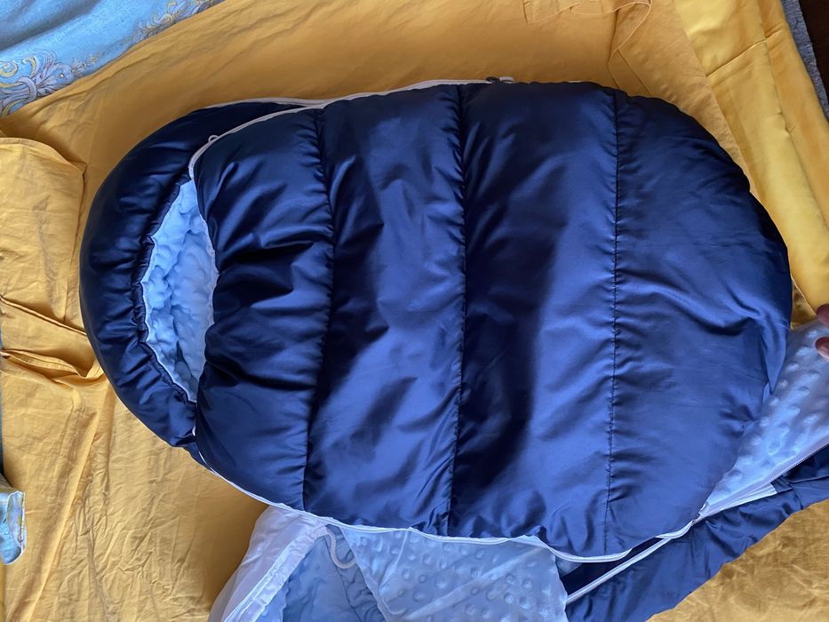 Продам комбенизон и кокон на мальчика