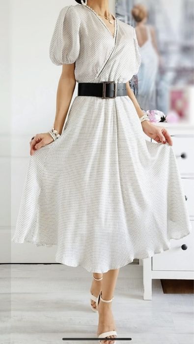 Rochie noua divina marime 40