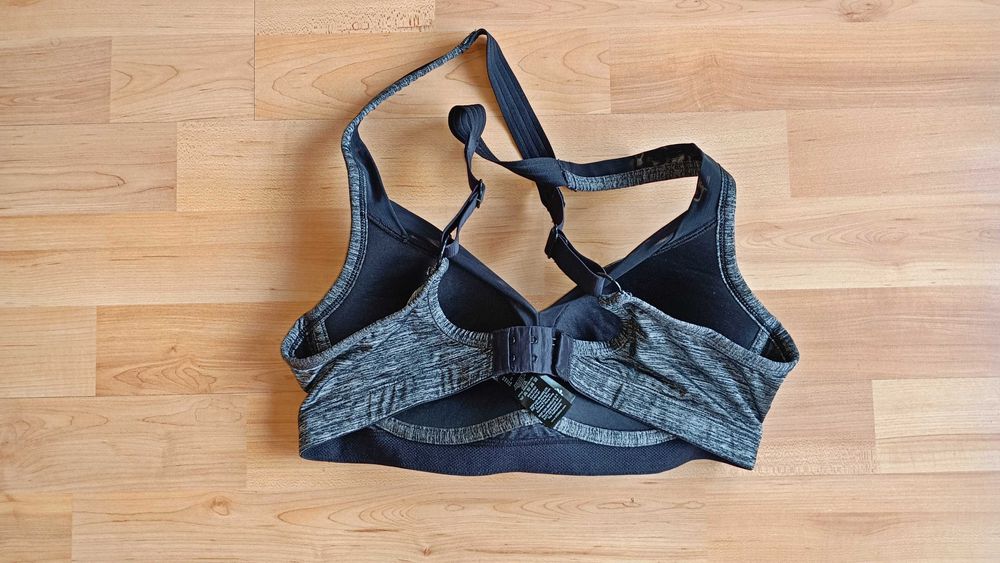 Brilliant  - Ватиран спортен екип