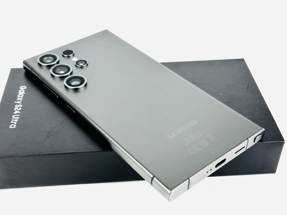 Samsung Galaxy S24 Ultra 5G 256GB 12RAM Black Перфектен! Гаранция!