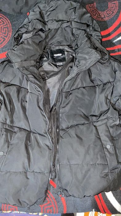 Geaca Pull&Bear Neagră mărimea S Mare