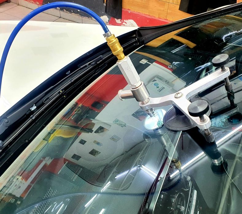 Reparatii ciobituri PARBRIZE