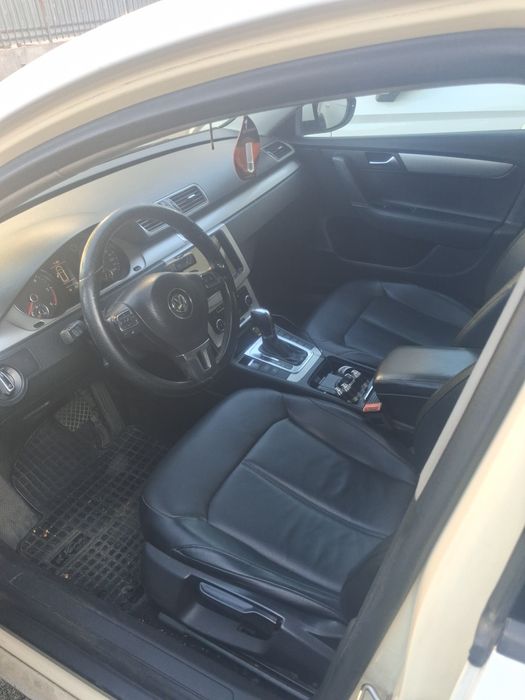 VOLKSWAGEN Passat 2012 — imagine 10