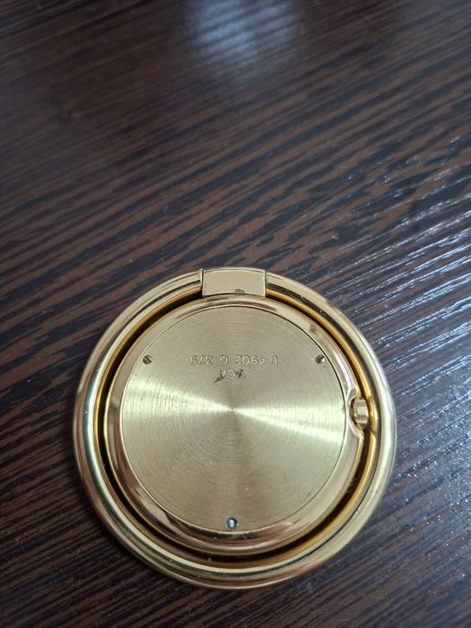 Продаётся часы VAN CLEEF